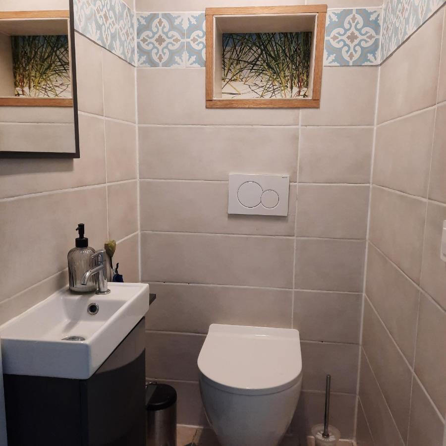 Meertje Villa 81 Op Recreatiepark De Wielen Sint Maarten Luaran gambar